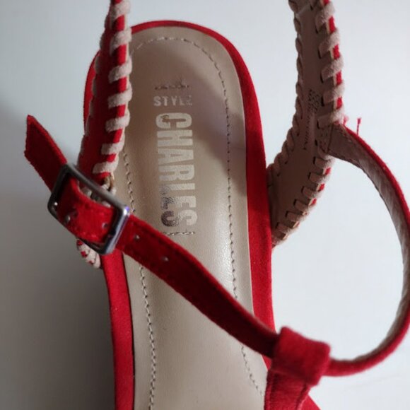 Style Charles Bold Red Coral Sandals - Picture 4 of 4